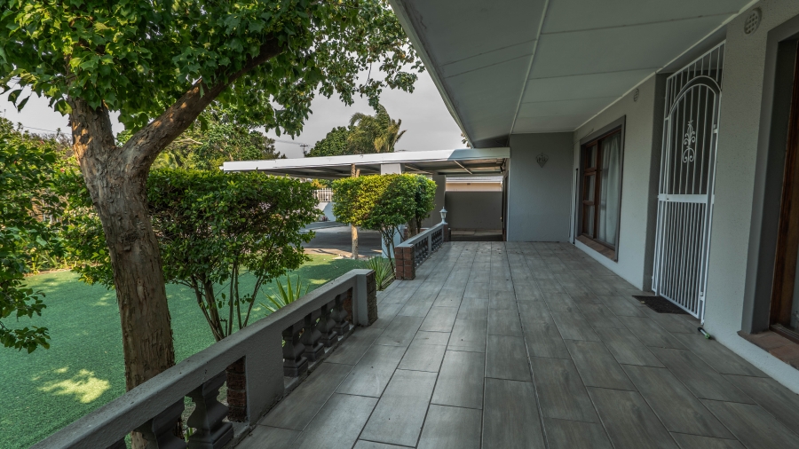 4 Bedroom Property for Sale in De La Haye Western Cape